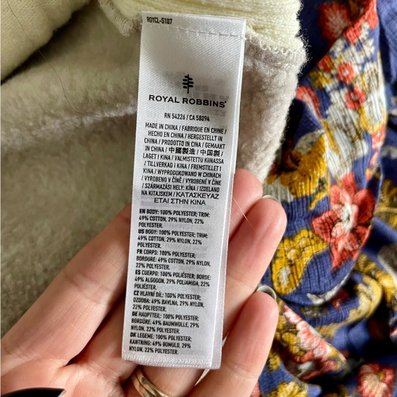 Royal Robbins Womens Table Mountain Hoodie Size Small - Picture 6 of 6